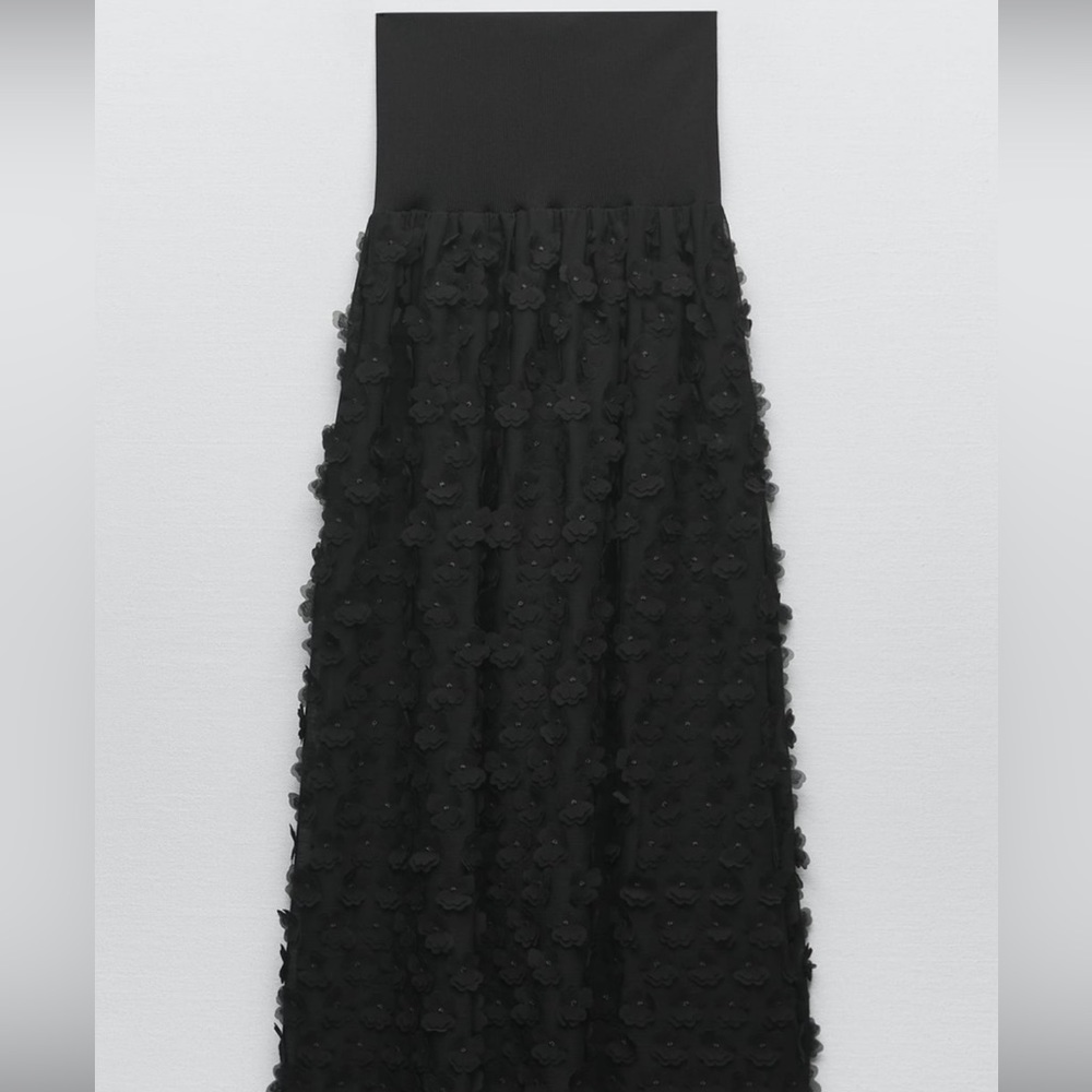 Zara Knit Floral Dress - Picture 2 of 3